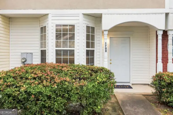 1708 Camden Forrest Trail, Riverdale, GA 30296