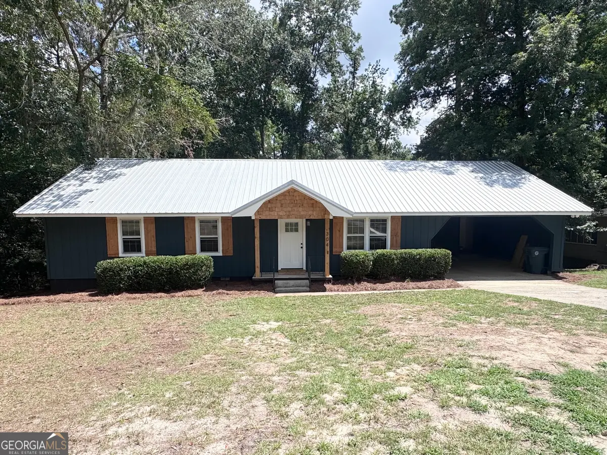 304 Pinewood Drive, Dublin, GA 31021 - #1