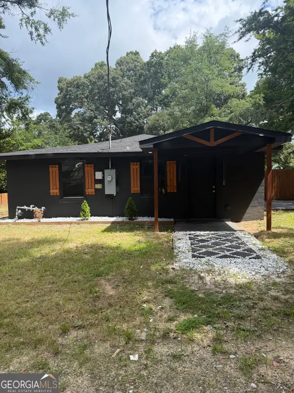 392 Simpson Street, McDonough, GA 30253