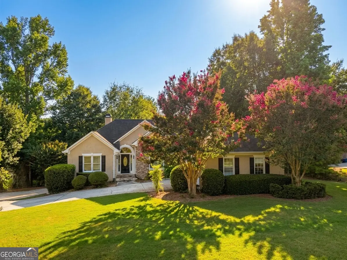 220 Youngs Circle, Fayetteville, GA 30215 - #1