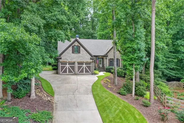 304 Crown Court, Canton, GA 30115