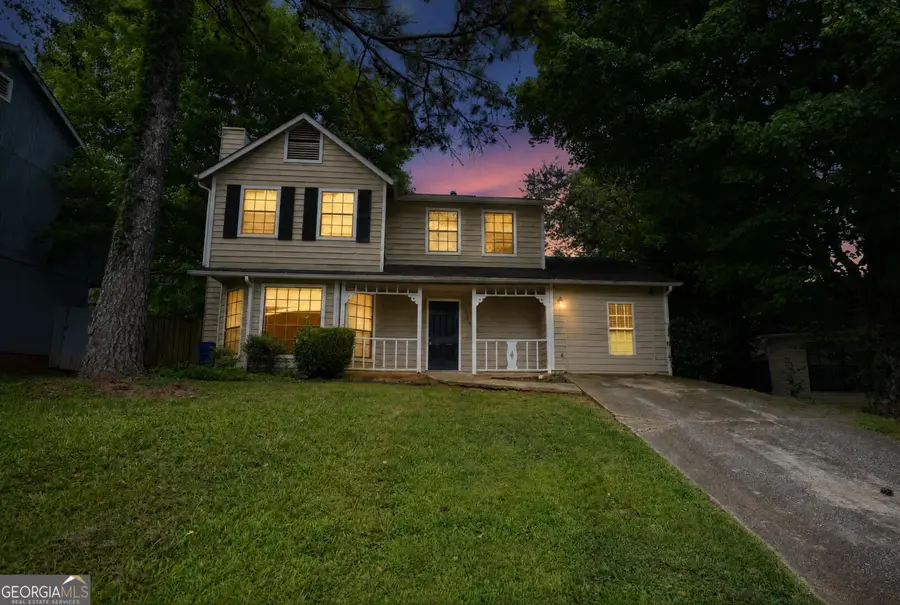 939 Lake Drive Court, Stone Mountain, GA 30088 - #2