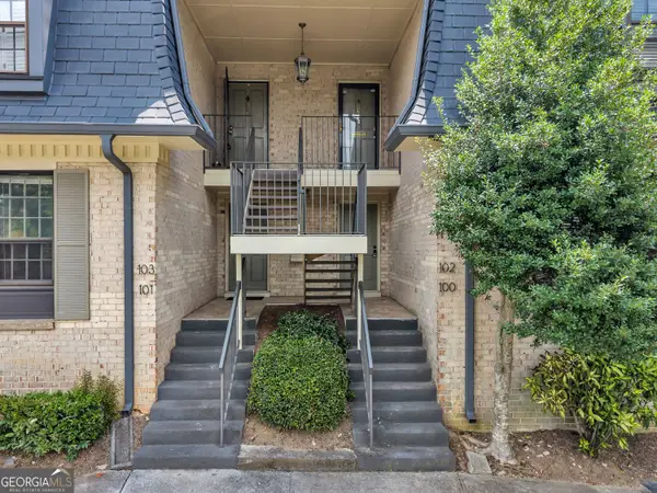 100 NW La-rue Place, Atlanta, GA 30327