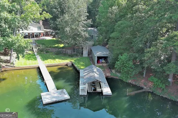 233 Pinetree Road, Hamilton, GA 31811
