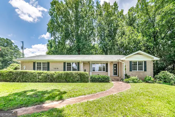 1318 E Lake Road, McDonough, GA 30252