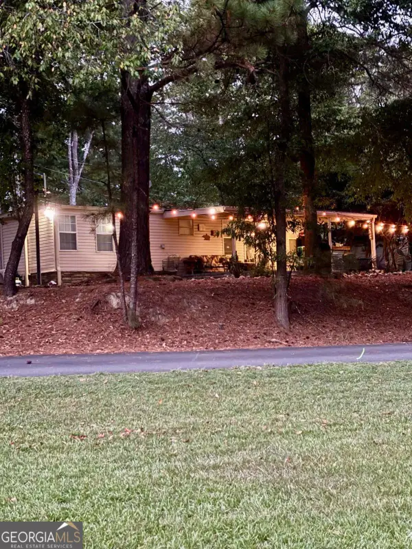 5400 Kings Camp C16 Road Se, Acworth, GA 30102