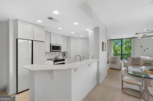 3040 Peachtree Road Nw #211, Atlanta, GA 30305