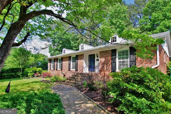 2037 Desmond Drive, Decatur, GA 30033