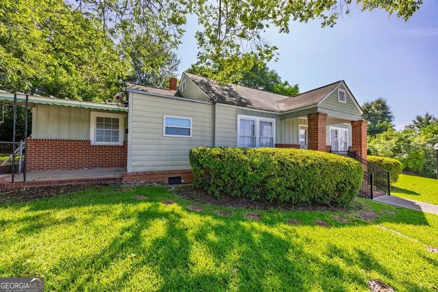 825 Maple Street, Macon, GA 31201 - #3