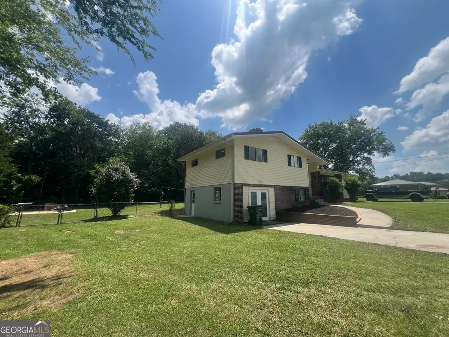 86 Rosewood Drive, Trenton, GA 30752 - #2