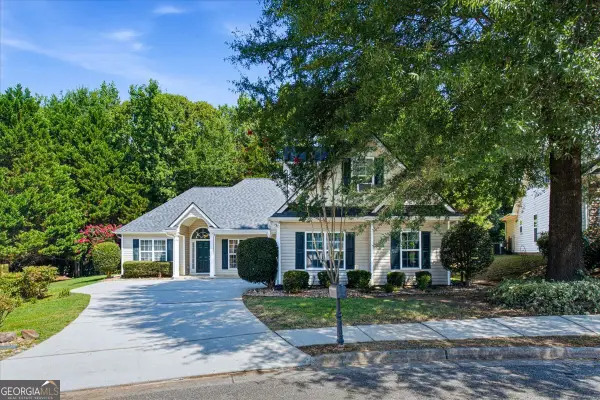 100 Avondale Circle, Newnan, GA 30265