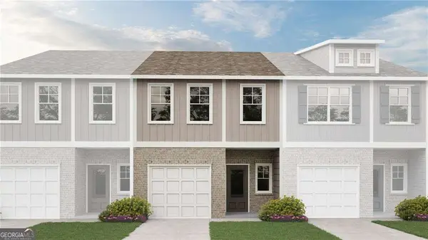 86 Vickers Point Drive, Fairburn, GA 30213