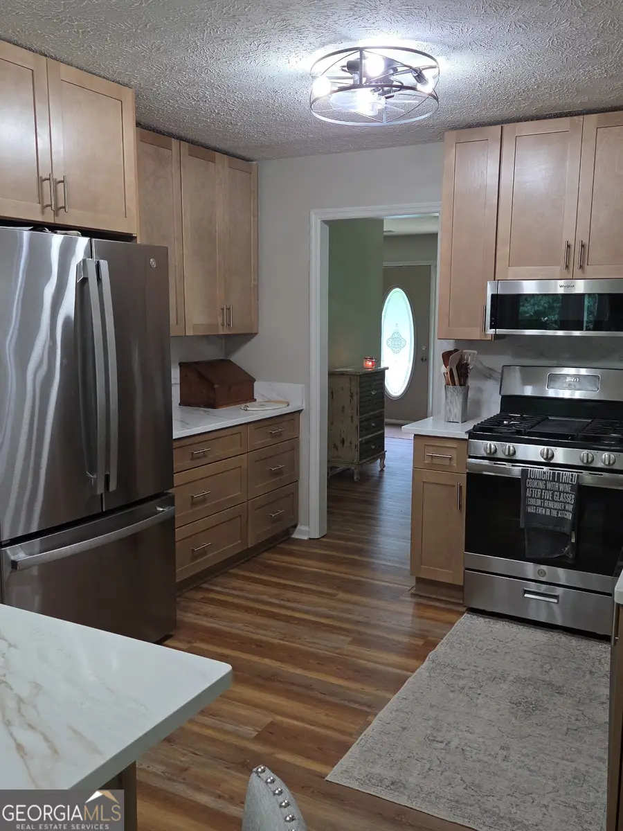 145 London Lane, Sharpsburg, GA 30277 - #2