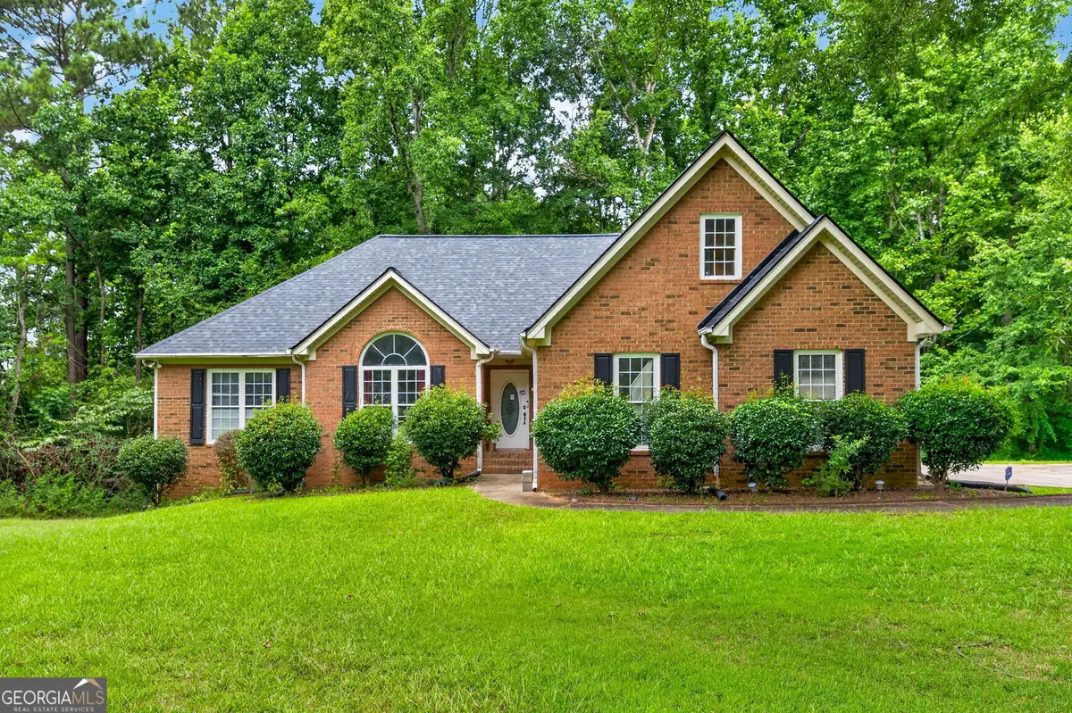 115 Hamilton Drive, Newnan, GA 30263 - #1