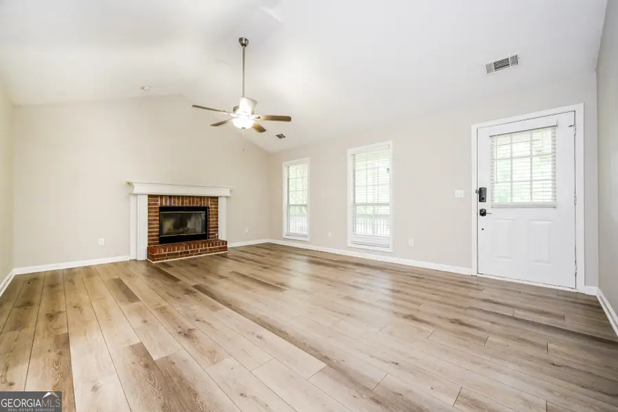 207 Lafayette Street, Locust Grove, GA 30248 - #3