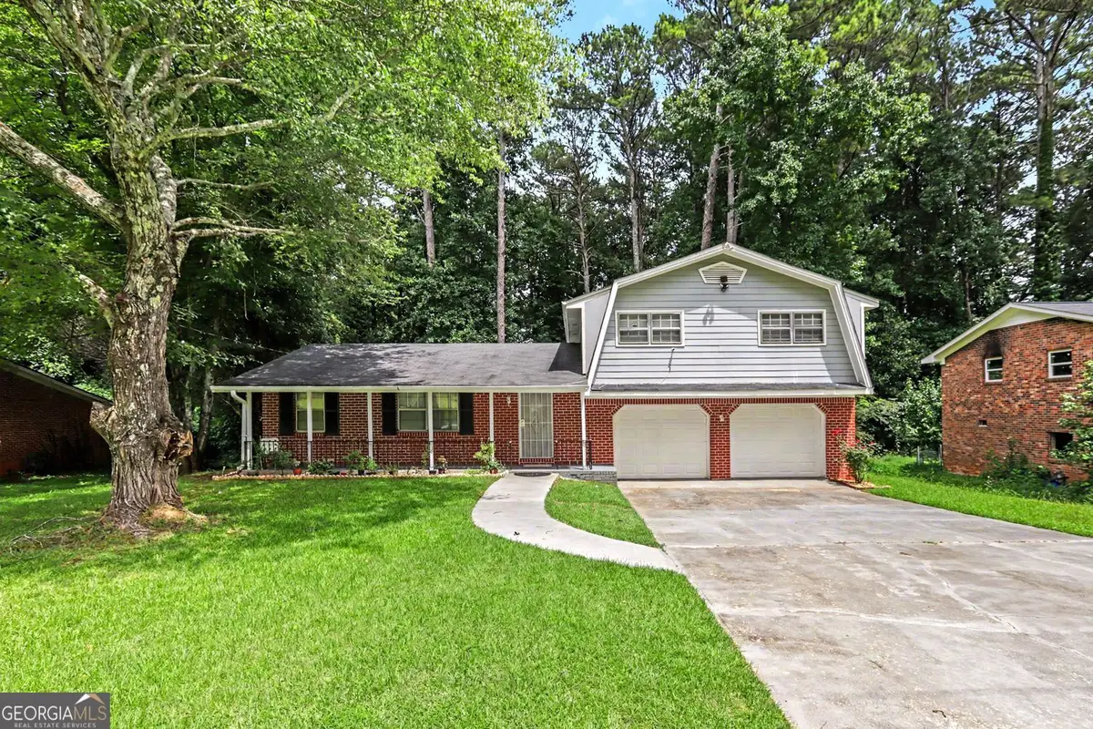 815 Dunleith Court, Stone Mountain, GA 30083 - #1