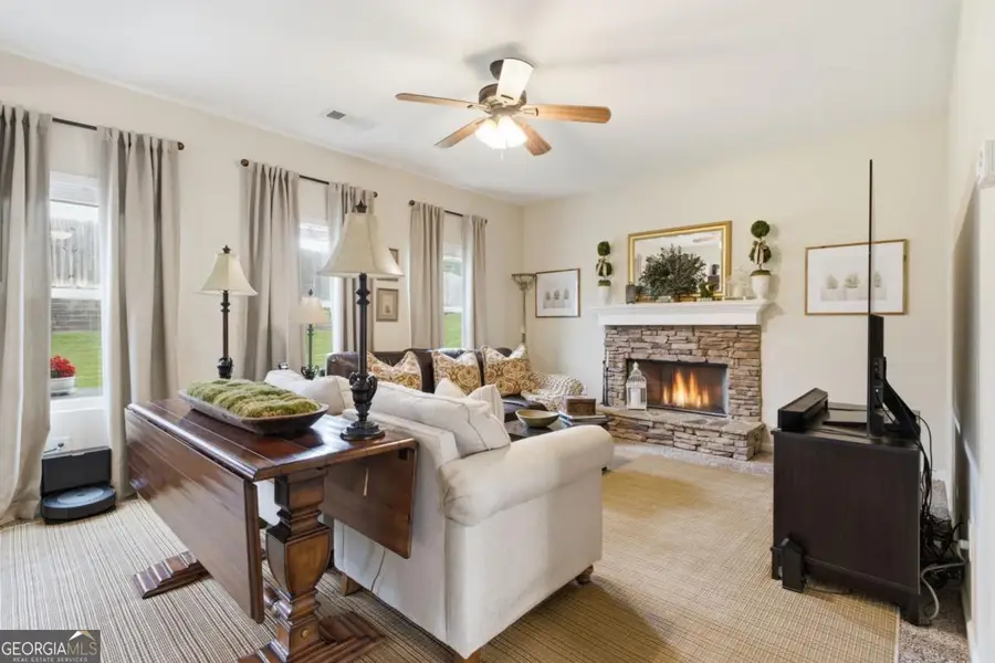 129 Kestrel Court E, Dawsonville, GA 30534 - #2