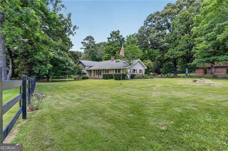3333 Jonesboro Road Se, Fairburn Union City, GA 30213 - #1
