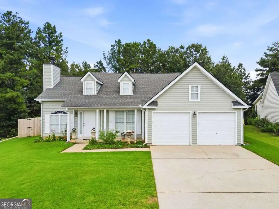 1016 Meadow Glen Circle, Fairburn, GA 30213 - #2