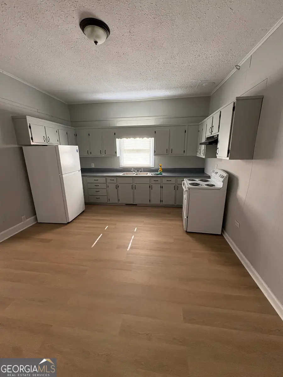 202 Cheatham Street, Griffin, GA 30223 - #2