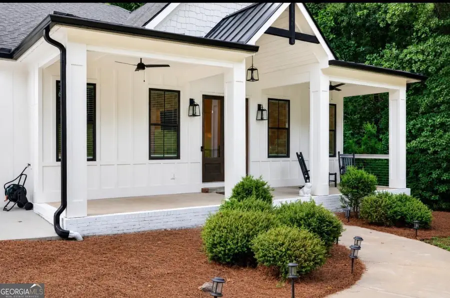6052 Oak Hill Drive, Flowery Branch, GA 30542 - #2