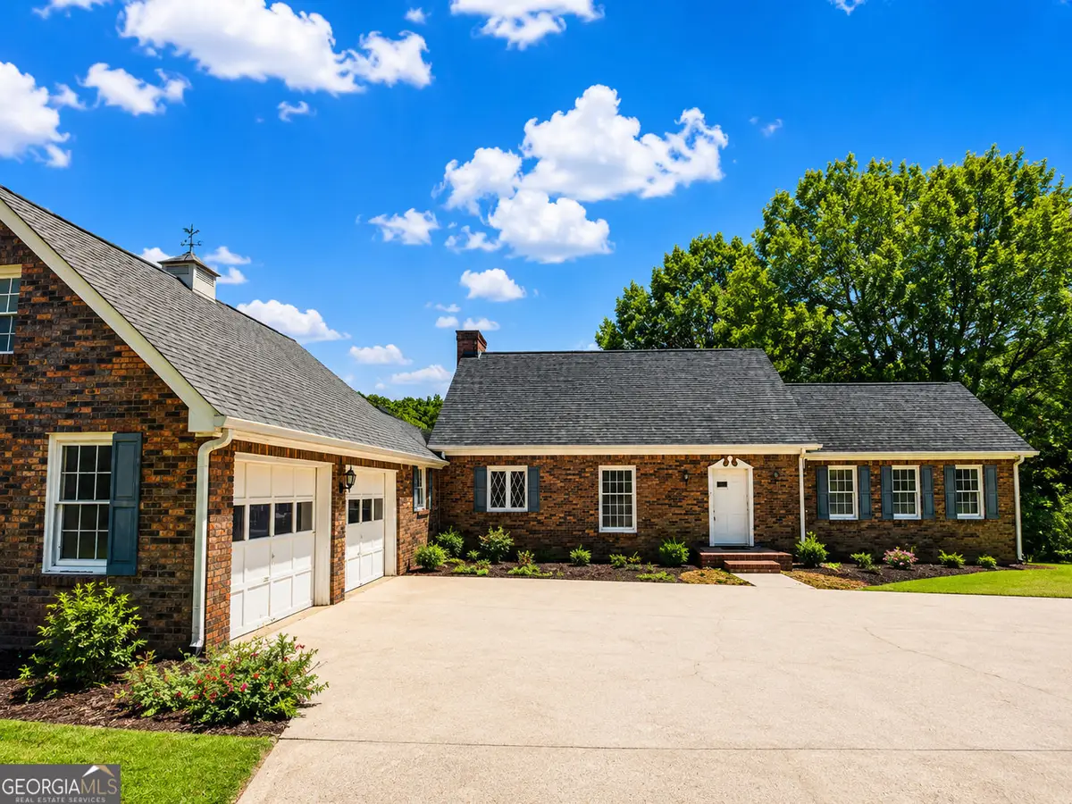 4545 Twin Lakes Dr Drive Sw, Monroe, GA 30656 - #1