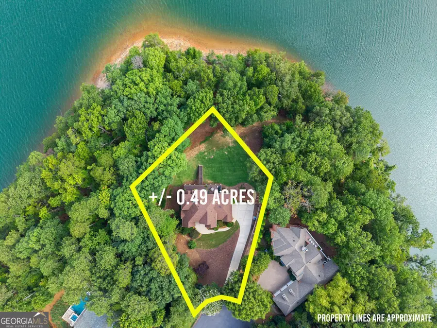 2819 Point Overlook, Gainesville, GA 30501 - #3