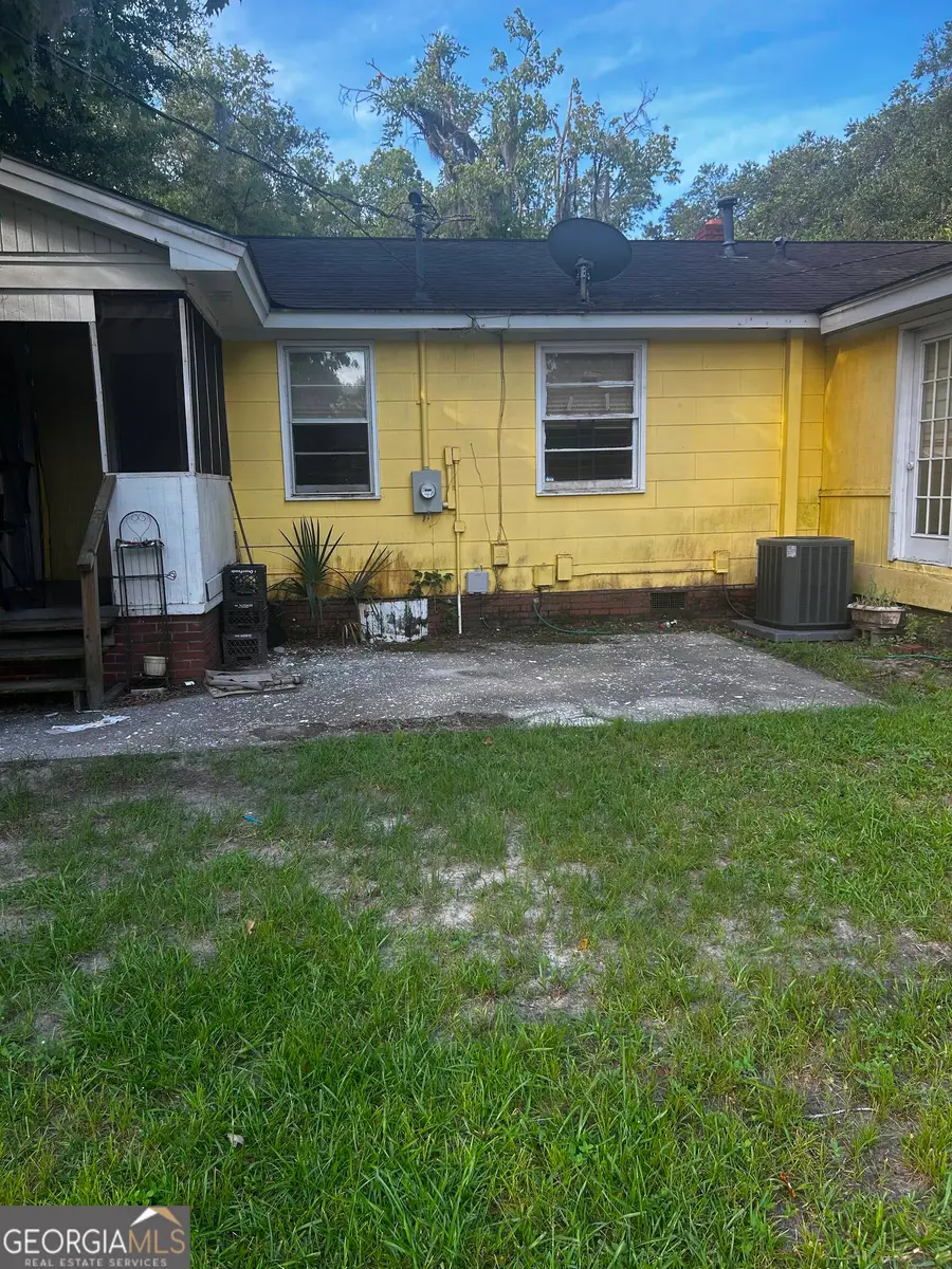 2108 E 60th Street, Savannah, GA 31404 - #3