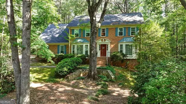 6051 Millstone Run, Stone Mountain, GA 30087