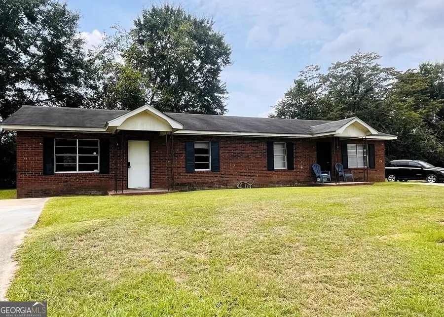 408 Emily Avenue, Albany, GA 31701 - #3