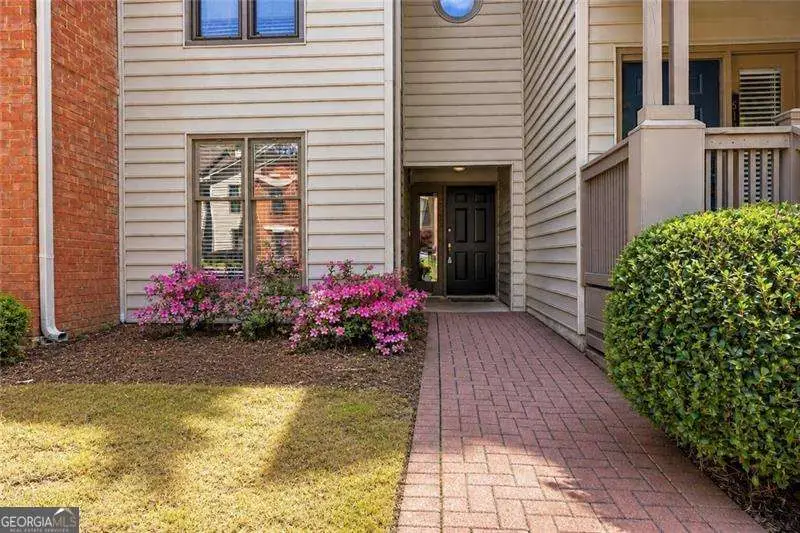 507 Garden Court, Atlanta, GA 30328 - #1