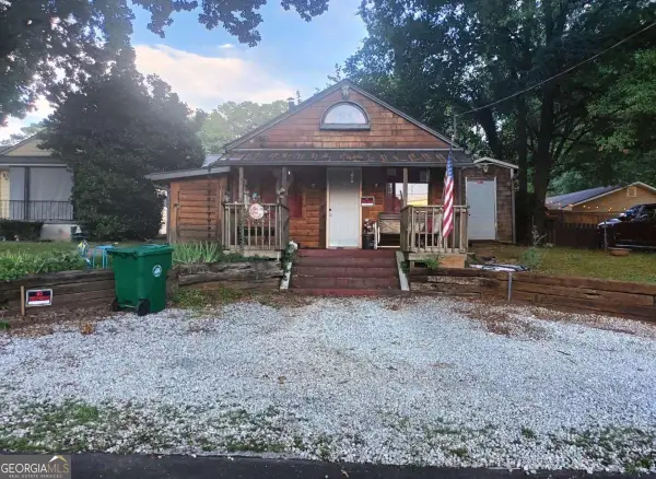 853 Tanner Drive, Scottdale, GA 30079