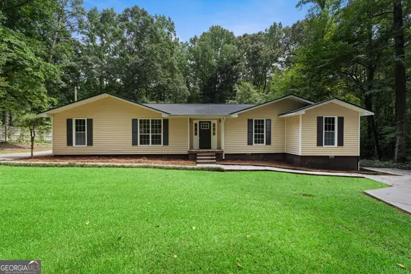 419 Marcella Avenue, Sharpsburg, GA 30277