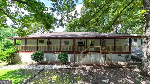 166 Lynch Street Se, Acworth, GA 30101