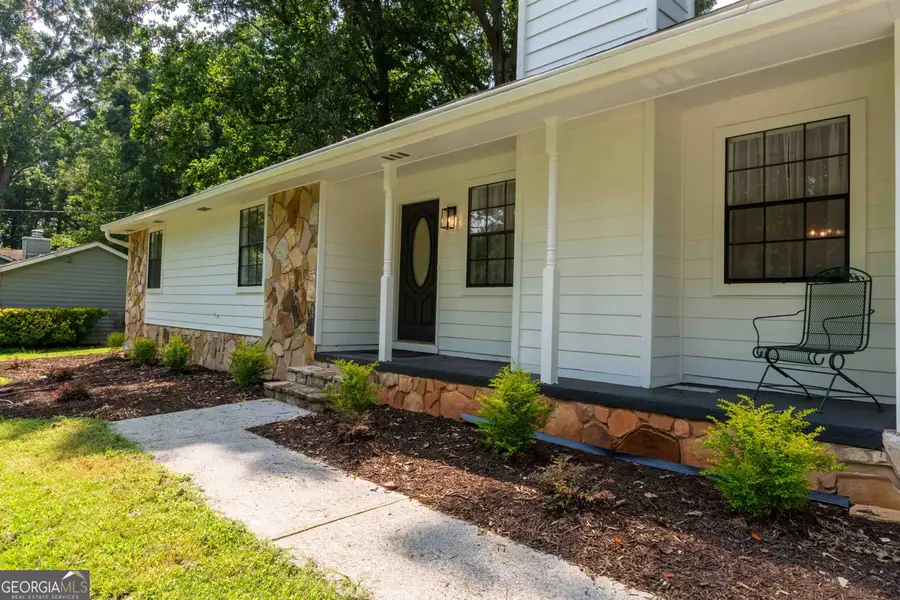 5003 Abbey Lane Sw, Lilburn, GA 30047 - #2