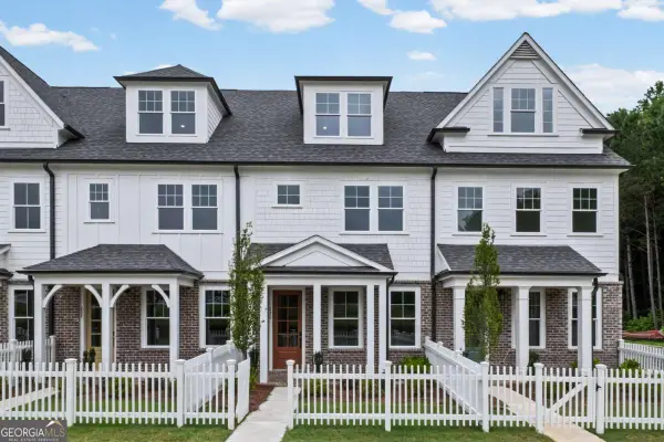 236 Village Overlook #L3, Canton, GA 30114