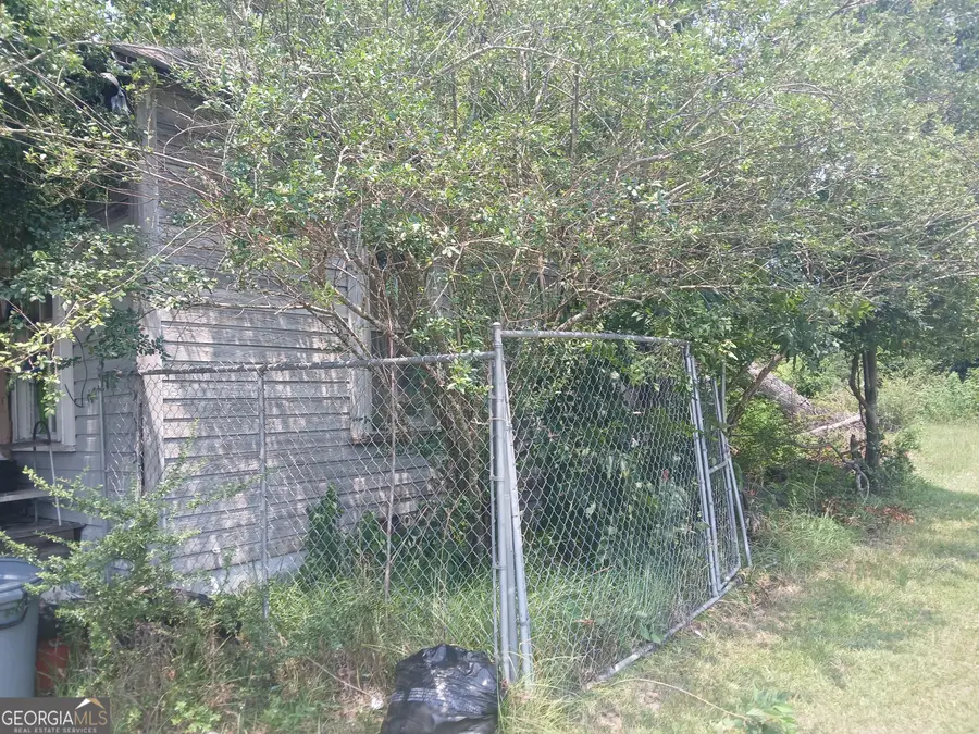 205 Perkins Street, Alma, GA 31510 - #2