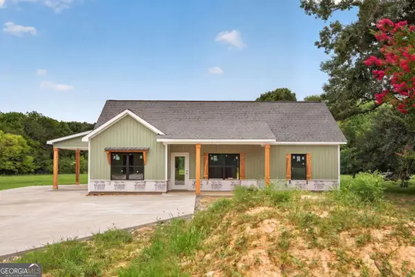 81 Wieuca Way, Cedartown, GA 30125