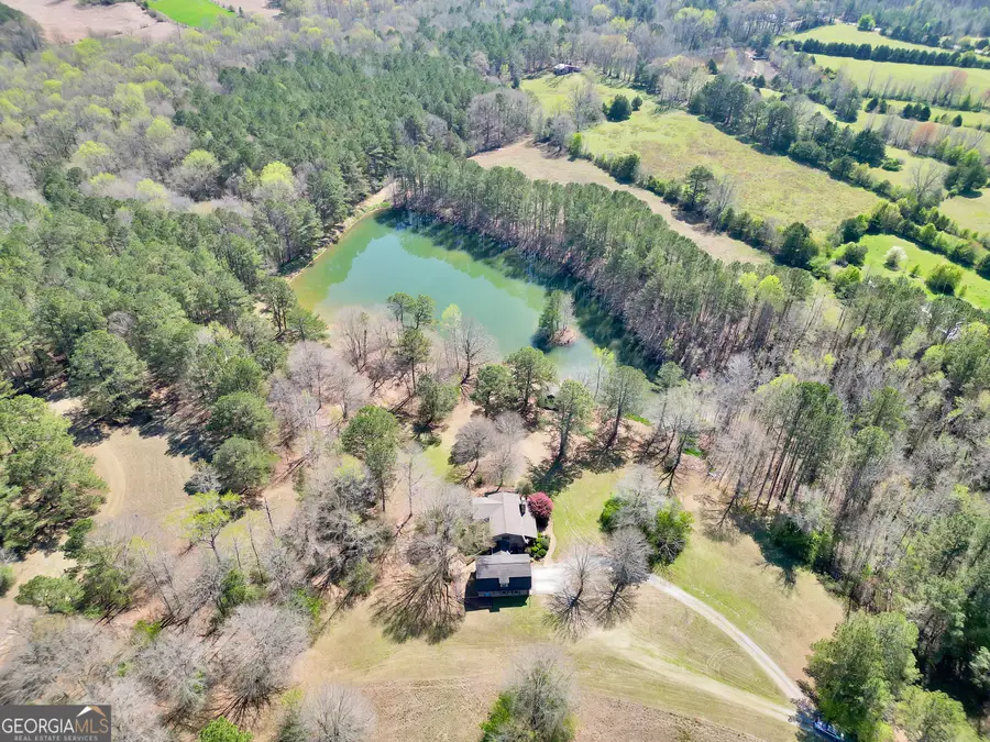330 Country Kitchen Road, Barnesville, GA 30204 - #2