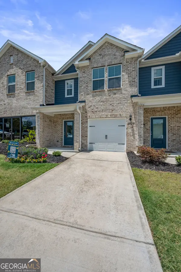 3964 Hidden River Lane, Oakwood, GA 30566