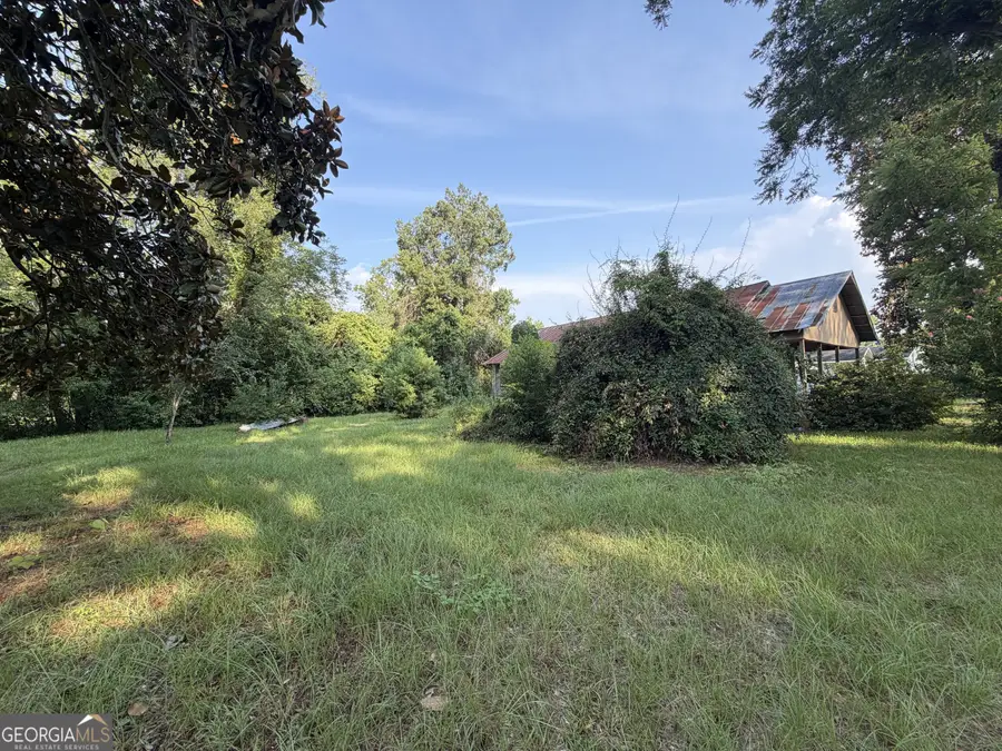 321 Leo Marshall Street, Blackshear, GA 31516 - #2