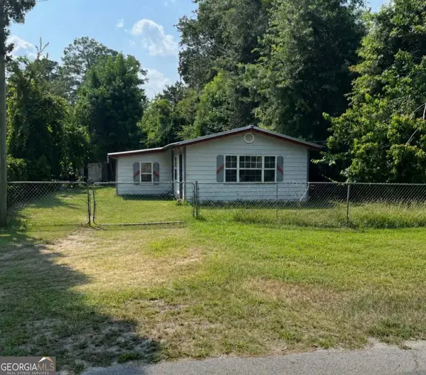 78 Trout Street, Woodbine, GA 31569