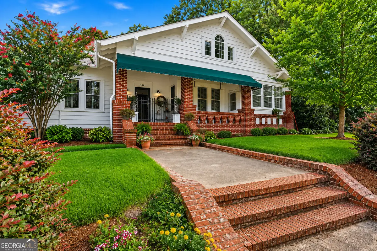 359 E Tugalo Street, Toccoa, GA 30577 - #1