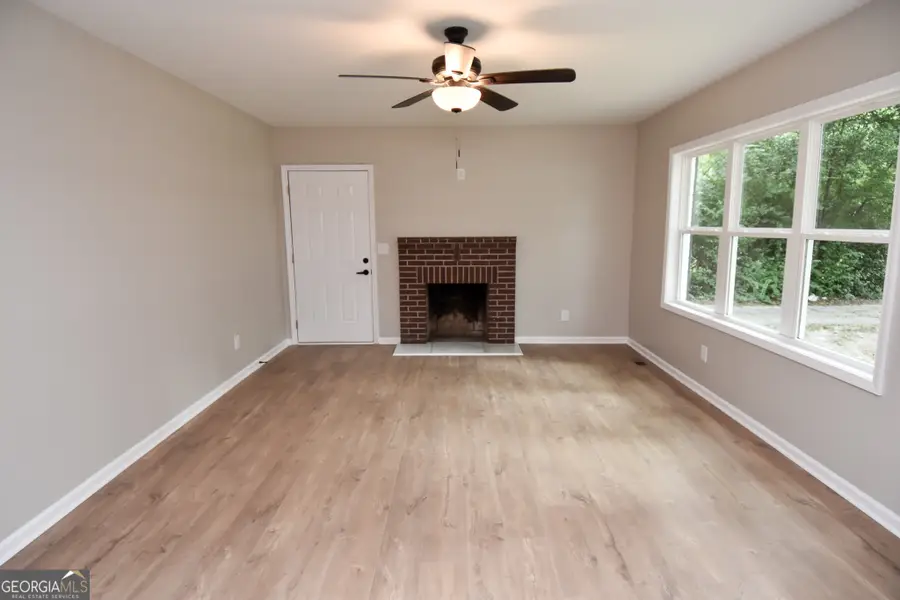403 Atlanta Street, Barnesville, GA 30204 - #3