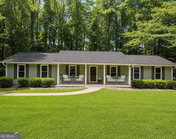 205 Kingswood Drive, Fayetteville, GA 30215