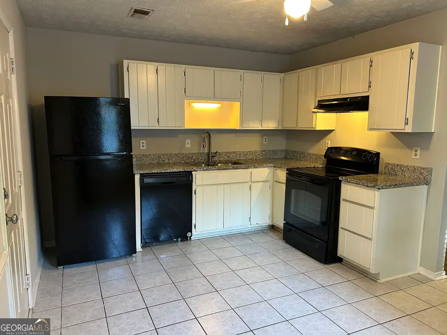 1292 Crystal Lake Road, College Park, GA 30349 - #3