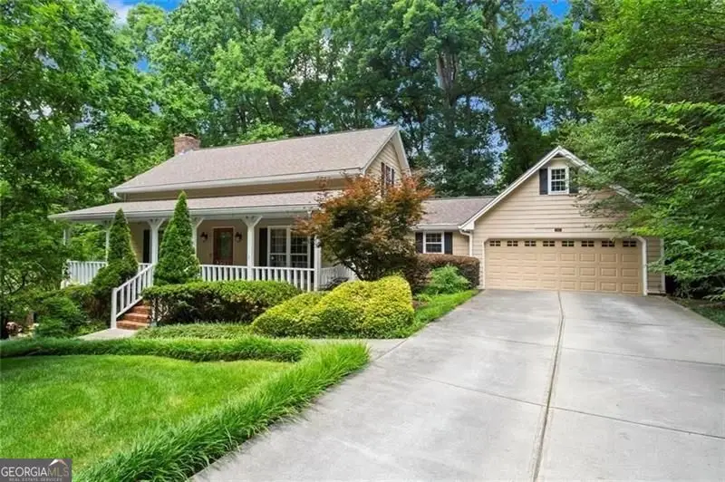 1052 Evelyn Lane Sw, Lilburn, GA 30047 - #1