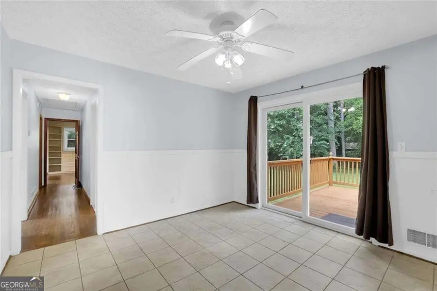 1563 Rockbridge Road, Stone Mountain, GA 30087 - #2