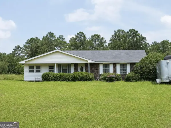 1229 NE Maryann Prescott Road, Glennville, GA 30427