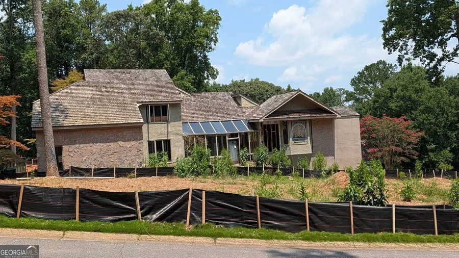 870 Waddington Court, Sandy Springs, GA 30350 - #3